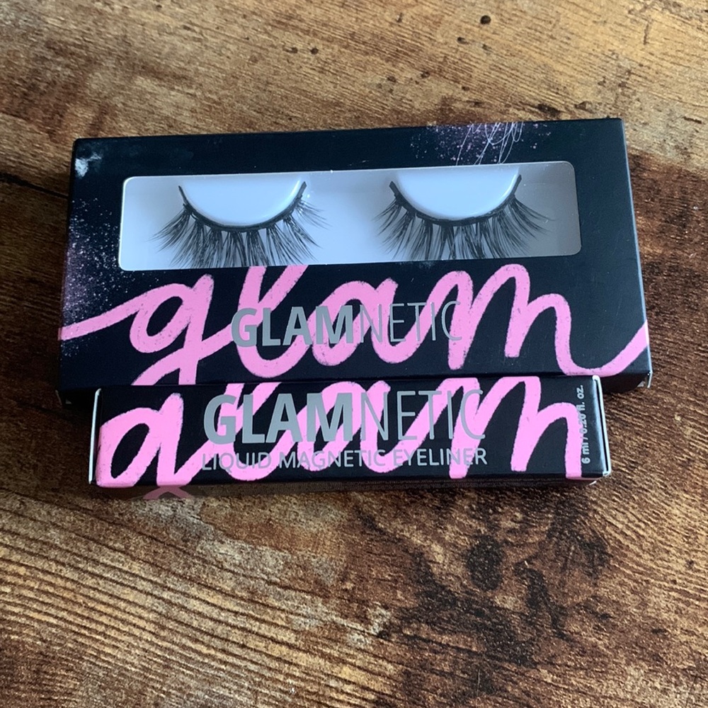 Glamnetic Eyelashes and Magnetic Eyeliner